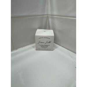 Earth harbor siren silk‎ retinol cream